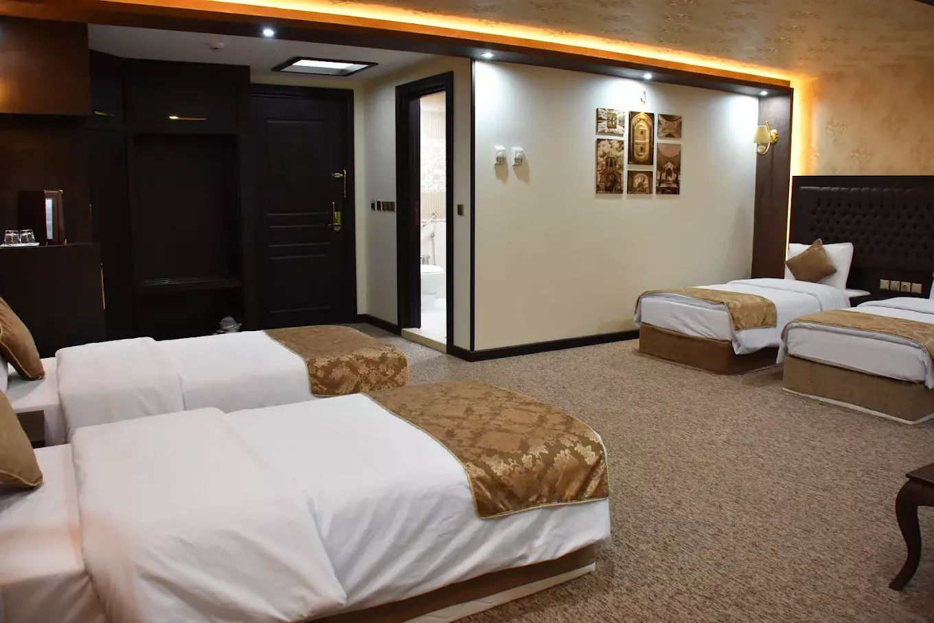 Alibaba https://cdn.alibaba.ir/ostorage/hotel-accommodation-images/6820656219aa61e2a799b64f_چهار تخته.webp